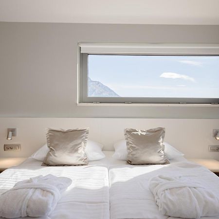 Rogac Rooms & Restaurant オミシュ エクステリア 写真